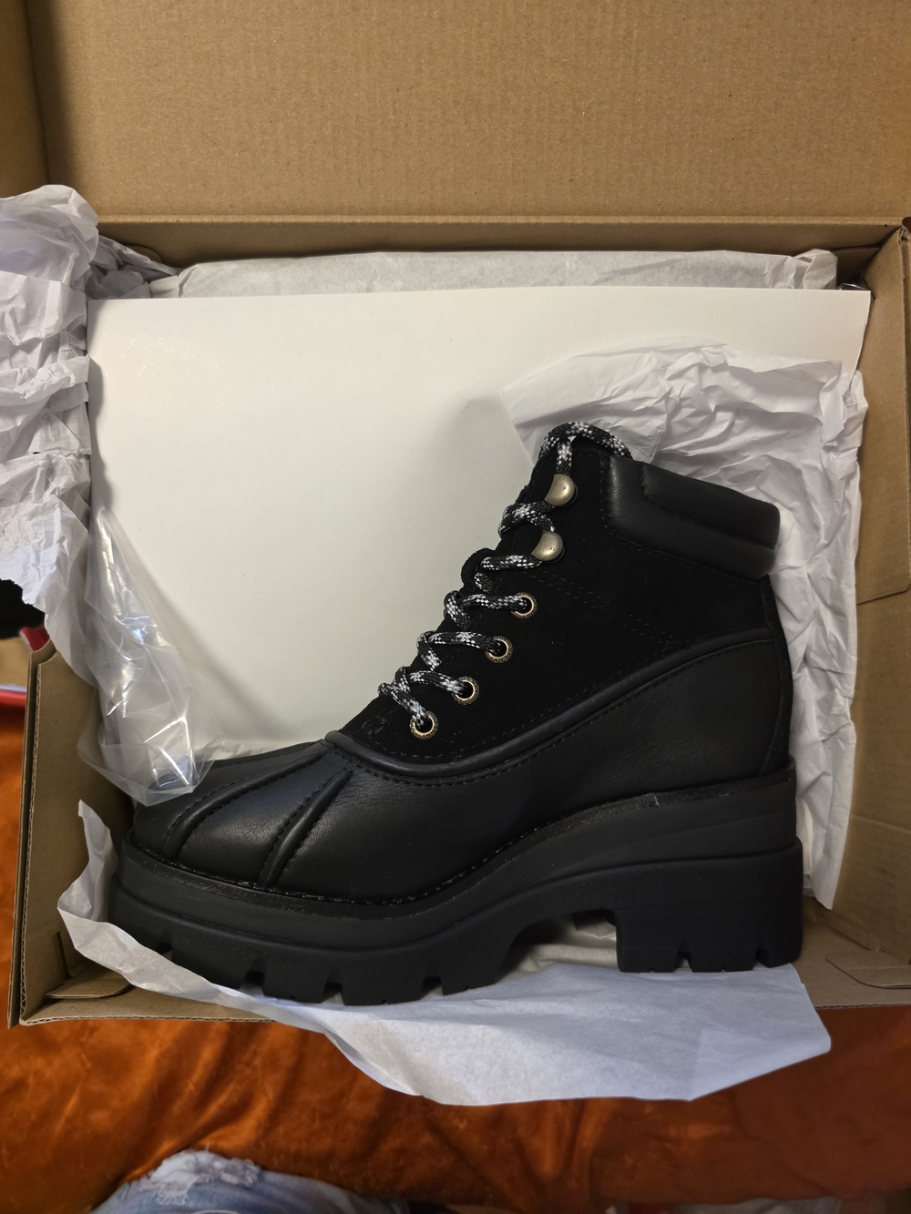 Sperry Boots Size 6 BRAND NEW IN THE BOX